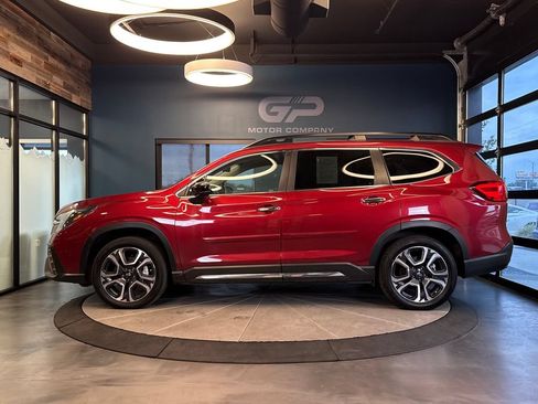 Used 2024 Subaru Ascent Touring AWD/4WD image 6