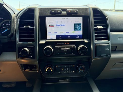 Used 2021 Ford F250 XLT w/ FX4 Off-Road Package AWD/4WD image 19