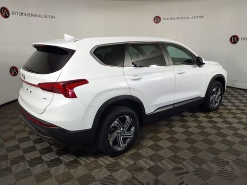 Used 2022 Hyundai Santa Fe SE AWD/4WD image 5