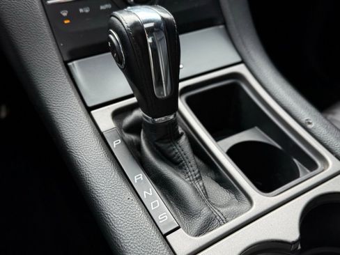 Used 2018 Ford Taurus SEL w/ Equipment Group 201A image 30