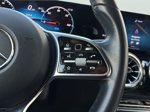 Used 2023 Mercedes-Benz EQB 250+ image 27