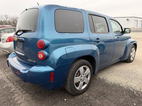 Used 2009 Chevrolet HHR LS image 4