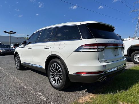 Used 2021 Lincoln Aviator Reserve w/ Elements Package Plus AWD/4WD image 3