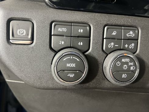 Certified 2026 Chevrolet Silverado 3500 LTZ w/ LTZ Plus Package AWD/4WD image 19