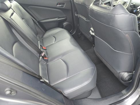 Used 2022 Toyota Prius XLE w/ Advanced Technology Package image 17