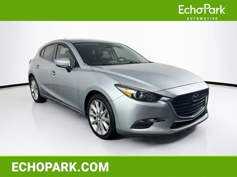 Used 2017 MAZDA MAZDA3 Touring FWD image 1