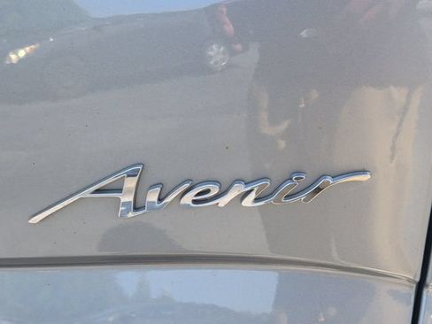 Used 2023 Buick Enclave Avenir w/ Avenir Technology Package AWD/4WD image 13