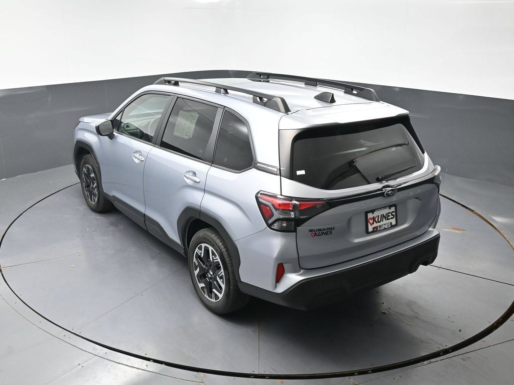 Used 2025 Subaru Forester Premium AWD/4WD image 46