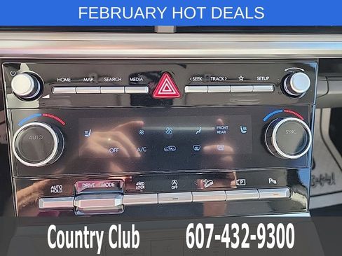 Used 2025 Hyundai Santa Fe SEL image 15