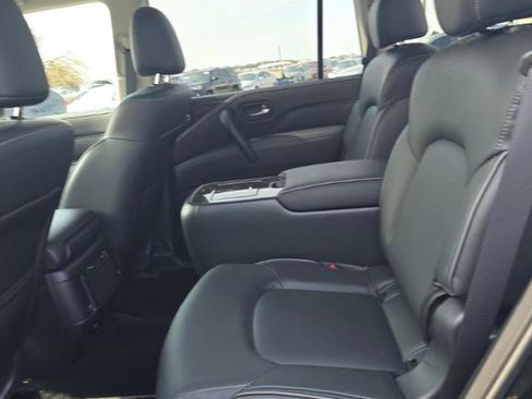 Used 2024 INFINITI QX80 Luxe w/ Cargo Package image 12