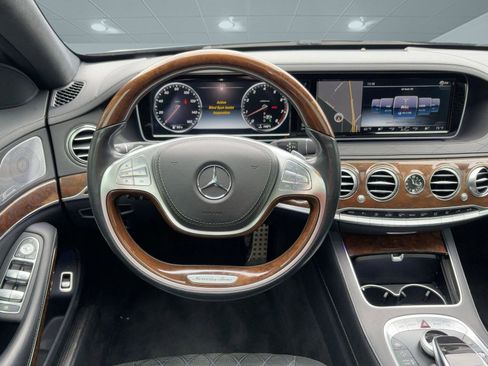 Used 2016 Mercedes-Benz S 550 Sedan image 18
