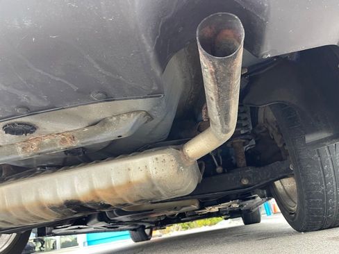 Used 2013 Dodge Avenger SE image 21