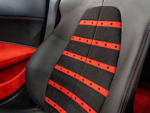 Used 2024 Ferrari Roma image 6