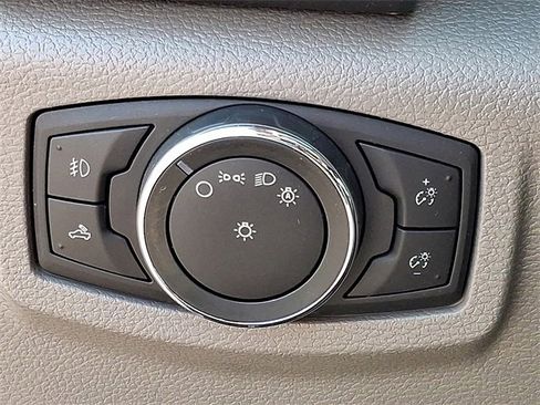 Used 2016 Ford F150 XLT w/ Equipment Group 302A Luxury image 23