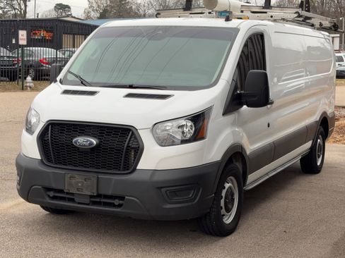 Used 2023 Ford Transit 150 Low Roof image 4