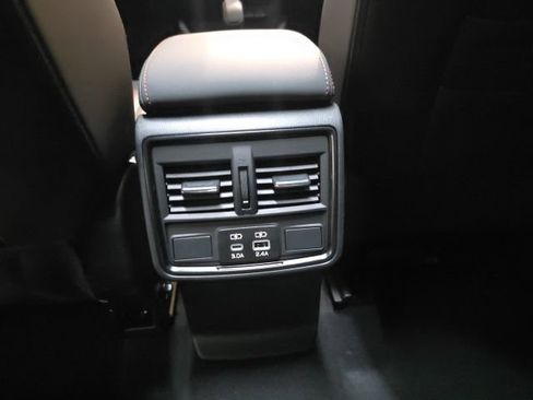 Certified 2025 Subaru Forester Wilderness AWD/4WD image 29