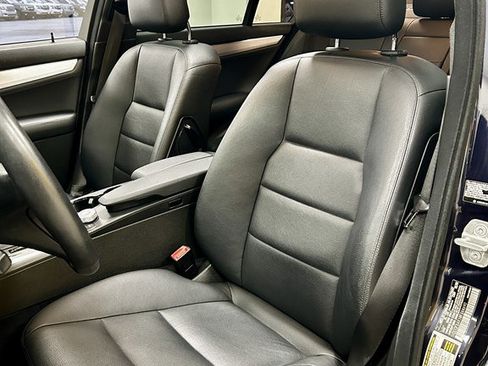 Used 2008 Mercedes-Benz C 300 Sedan image 13