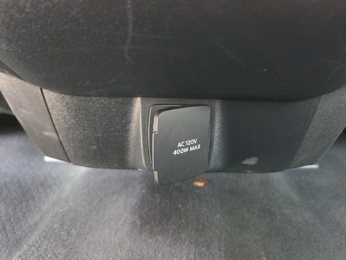 Used 2025 Ford Expedition Platinum w/ Driver's Package image 24