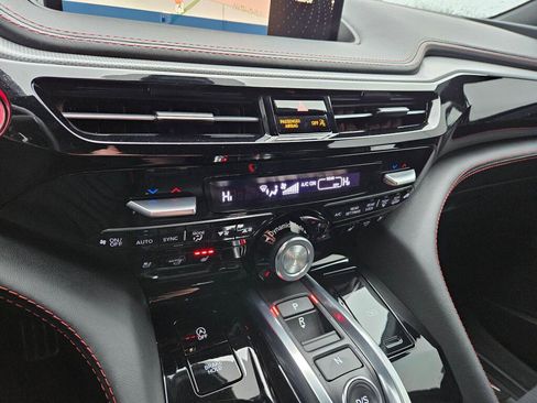 Certified 2022 Acura MDX A-Spec image 33