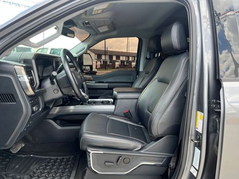 Used 2024 Ford F250 Lariat AWD/4WD image 23