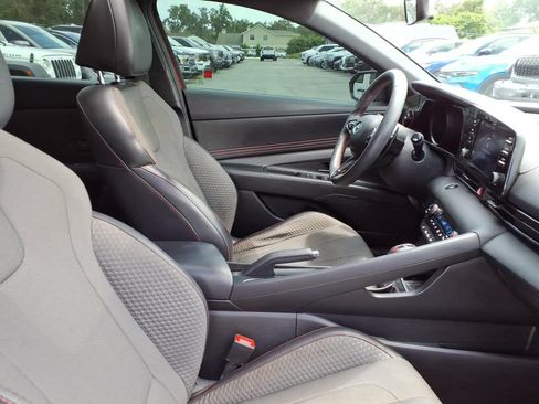 Used 2022 Hyundai Elantra N Line FWD image 12