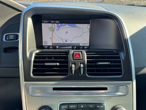 Used 2013 Volvo XC60 3.2 image 27