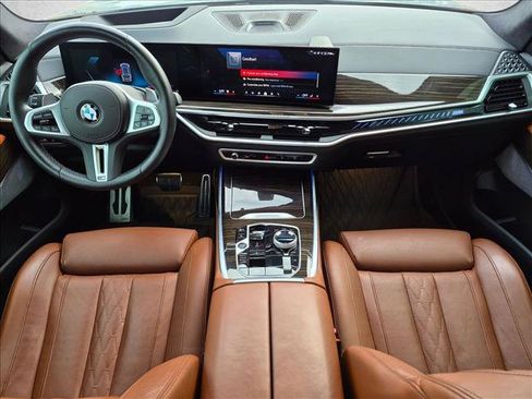 Used 2024 BMW X7 M60i w/ Executive Package AWD/4WD image 16