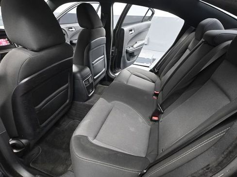 Used 2016 Dodge Charger SE AWD/4WD image 35