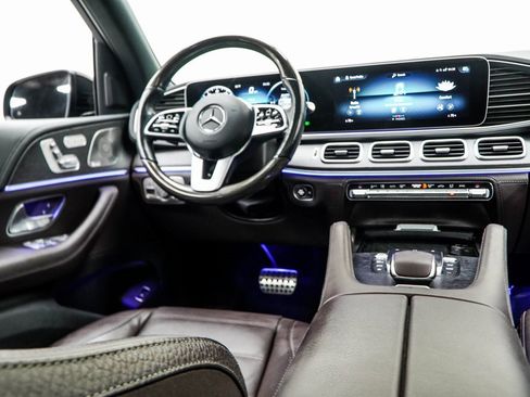 Used 2022 Mercedes-Benz GLS 580 4MATIC image 19