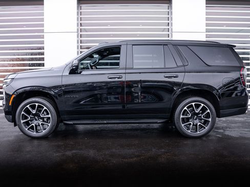 Used 2025 Chevrolet Tahoe RST w/ RST Capability Package image 6