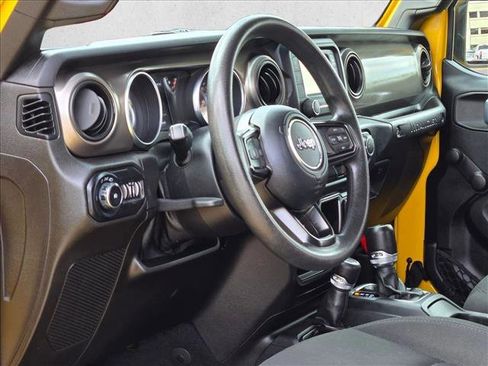 Used 2019 Jeep Wrangler Sport AWD/4WD image 10