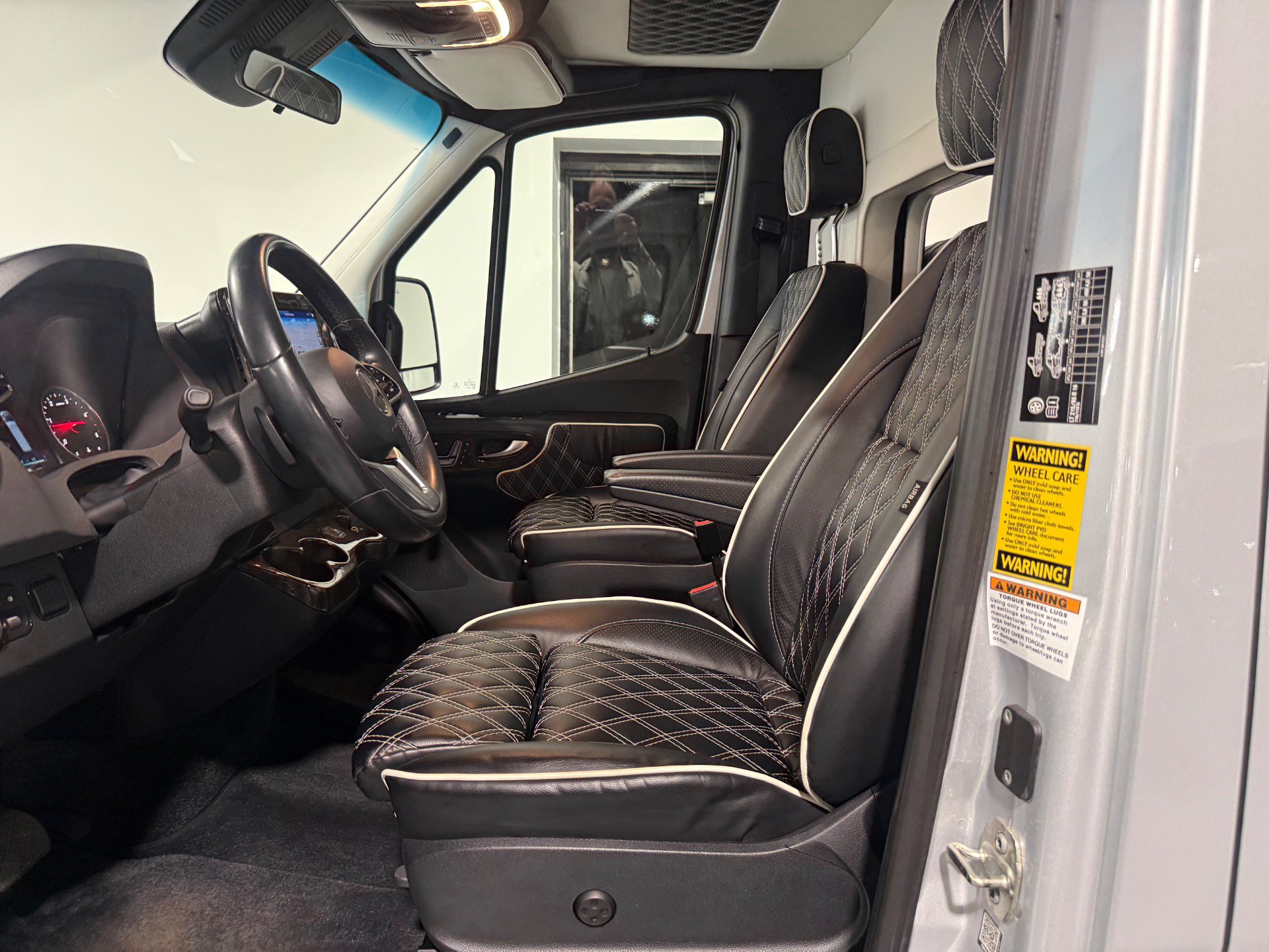 Used 2019 Mercedes-Benz Sprinter 4x4 170 image 30