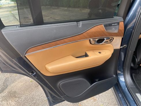 Used 2018 Volvo XC90 T6 Inscription w/ Luxury Package AWD/4WD image 21
