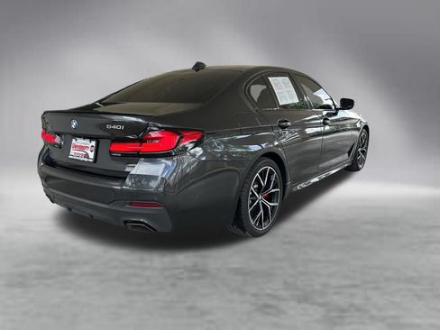 Used 2023 BMW 540i w/ M Sport Package RWD image 3