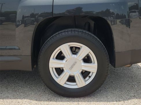 Used 2014 GMC Terrain SLE FWD image 29
