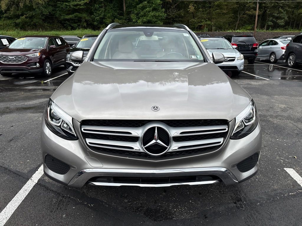 Used 2019 Mercedes-Benz GLC 300 4MATIC image 8