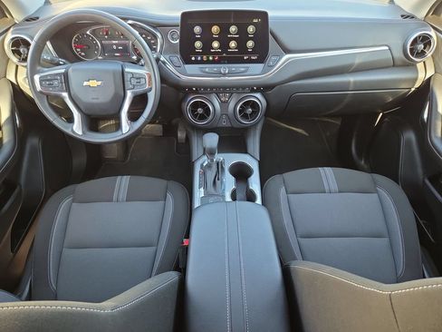 Used 2025 Chevrolet Blazer LT FWD image 14