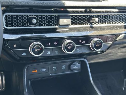 Certified 2025 Honda Civic Sport image 28