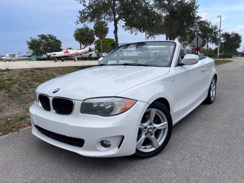 Used 2013 BMW 128i Convertible image 5