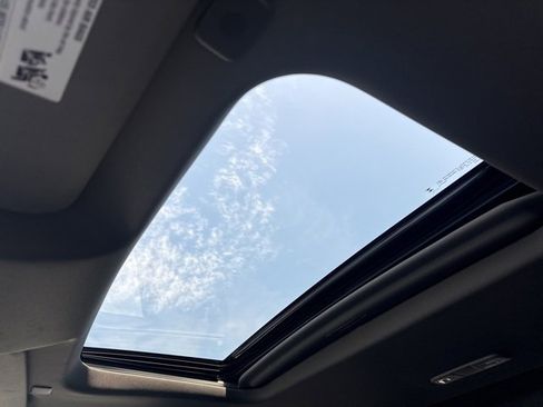 Used 2024 Chevrolet Silverado 1500 LT Trail Boss w/ Convenience Package II image 13