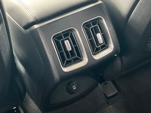 Certified 2025 Kia Sorento S image 45