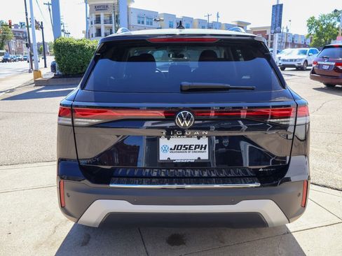 New 2026 Volkswagen Tiguan S AWD/4WD image 4