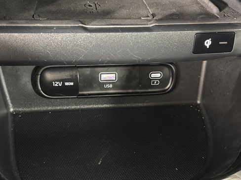 Certified 2024 Kia Seltos SX w/ SX Sunroof Package AWD/4WD image 24