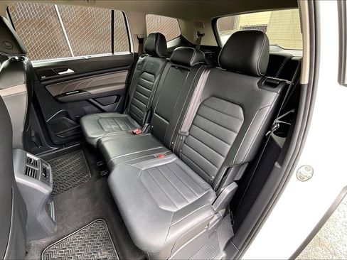 Certified 2022 Volkswagen Atlas SEL Premium AWD/4WD image 25