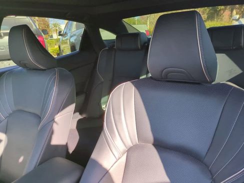 Used 2024 Toyota Crown Limited image 8