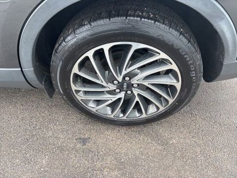 Used 2019 Lincoln Nautilus Reserve AWD/4WD image 49