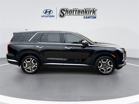 Used 2023 Hyundai Palisade Limited image 9