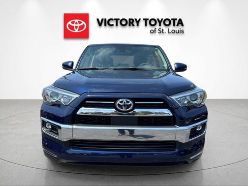 Used 2021 Toyota 4Runner Limited AWD/4WD image 8