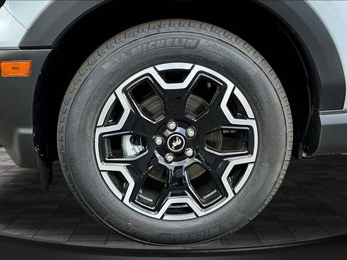 New 2026 Ford Bronco Sport Outer Banks w/ Outer Banks Tech Package+ AWD/4WD image 13