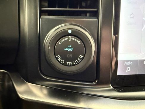 New 2026 Ford F250 Lariat w/ Black Appearance Package image 34